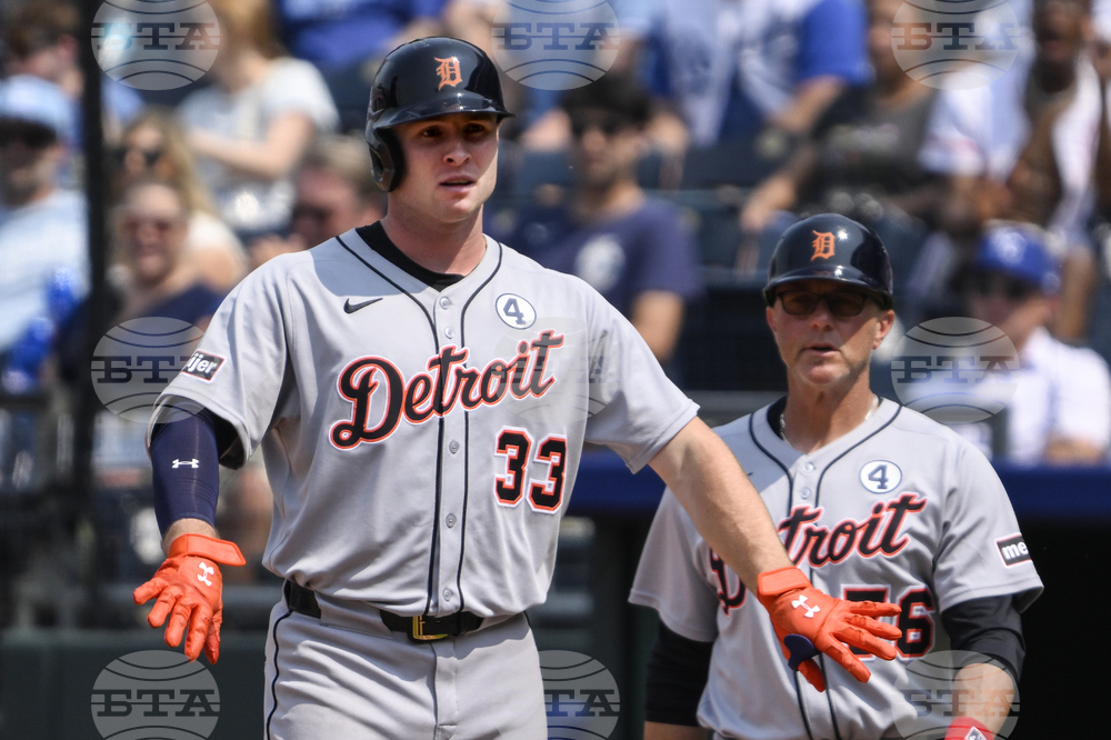 Tigers Royals Baseball