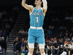 Spurs Hornets Basketball