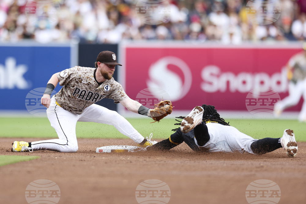 Pirates Padres Baseball