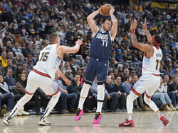 Mavericks Nuggets Basketball