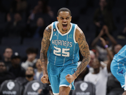 Spurs Hornets Basketball