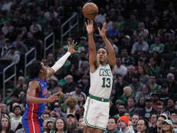 Pistons Celtics Basketball