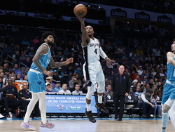 Spurs Hornets Basketball