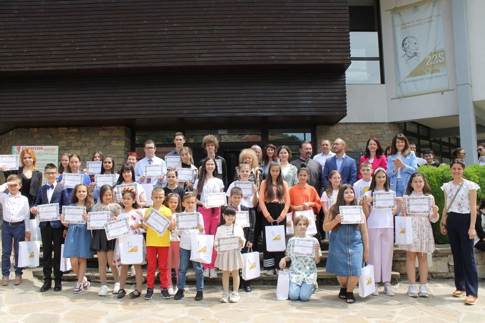 Исторически музей – Дряново: Отличиха победителите от конкурса “Преминал майстор през земята”