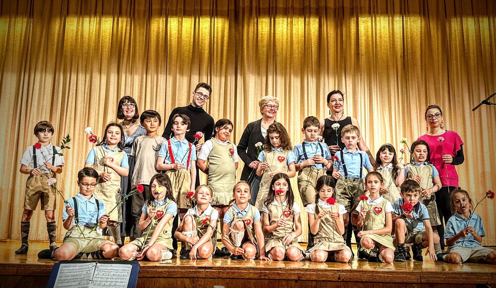 Училище „Гергана“ в Ню Йорк отбеляза 1 юни с две изпълнения на мюзикъла „Как без музика“