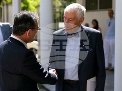 Център за подкрепа на бежански общности на БЧК - Посолство на Япония - дарение