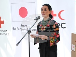 Център за подкрепа на бежански общности на БЧК - Посолство на Япония - дарение