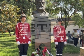 Казанлък - Христо Ботев - почит