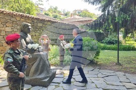 Калофер - Христо Ботев  - почит