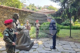 Калофер - Христо Ботев  - почит