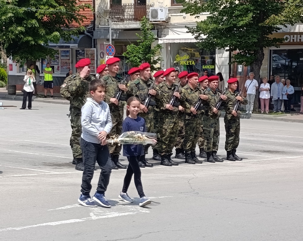 Шумен почете паметта на Христо Ботев и загиналите за свободата на България 