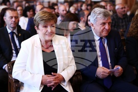 Софийски университет „Свети Климент Охридски“ - НДЕФ - годишнина