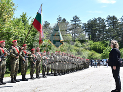 Връх Околчица - Наталия Киселова - всенародно поклонение