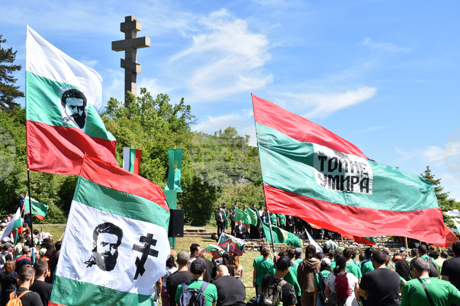 Връх Околчица - Наталия Киселова - всенародно поклонение