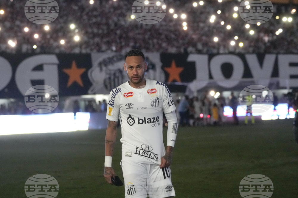 Неймар няма да играе за Сантос до края на годината