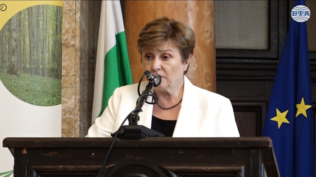 Политиката на САЩ дава шанс на Европа да поеме повече отговорност и за глобално лидерство, смята Кристалина Георгиева