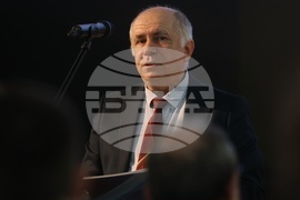 БАН - „Защо да станете изследовател?“ - среща