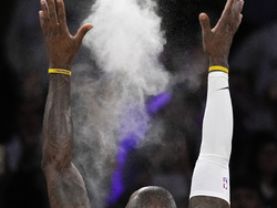 Pelicans Lakers Basketball