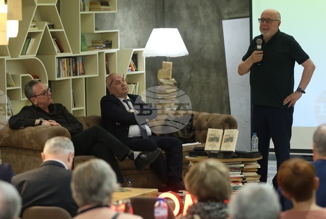 „Три погледа към Съединението от 1885 г.“ - книга - представяне 