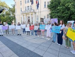 Пловдив - медицински сестри и специалисти - протест