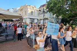 Пловдив - медицински сестри и специалисти - протест