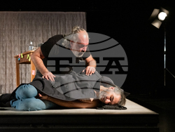 Ma’loube collective гостува в София и Враца с документален спектакъл, снимки – продукция 