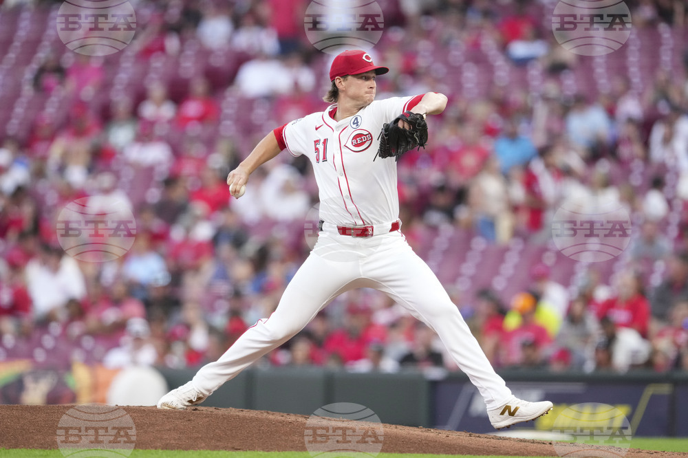 Brewers Reds Baseball