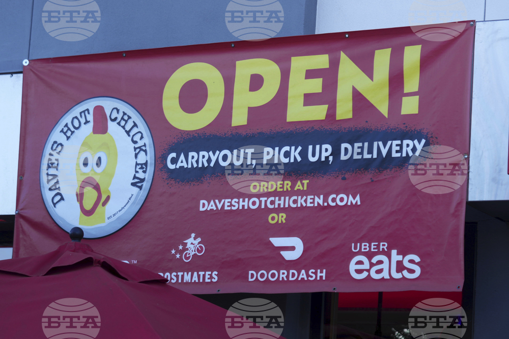 Dave's Hot Chicken Roark