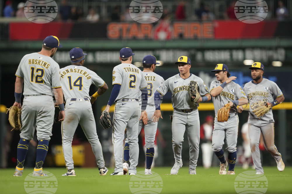 Brewers Reds Baseball