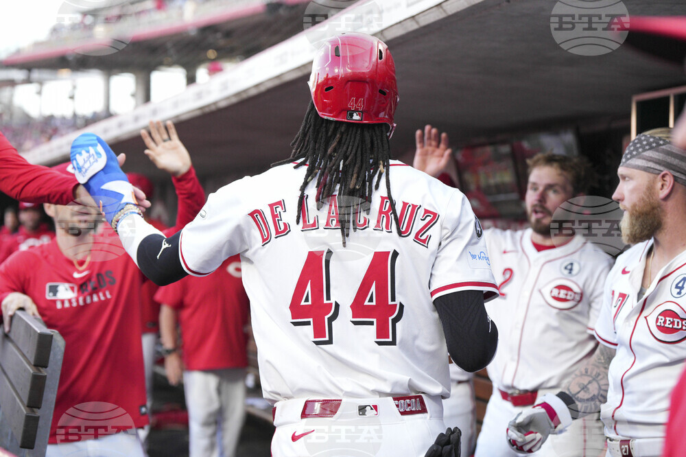 Brewers Reds Baseball