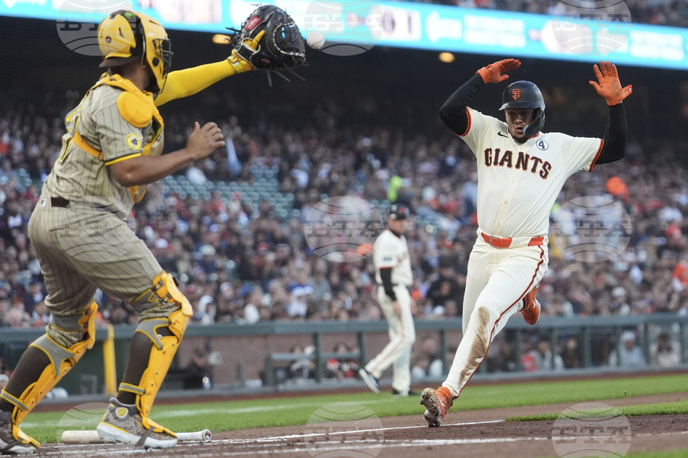 Padres Giants Baseball