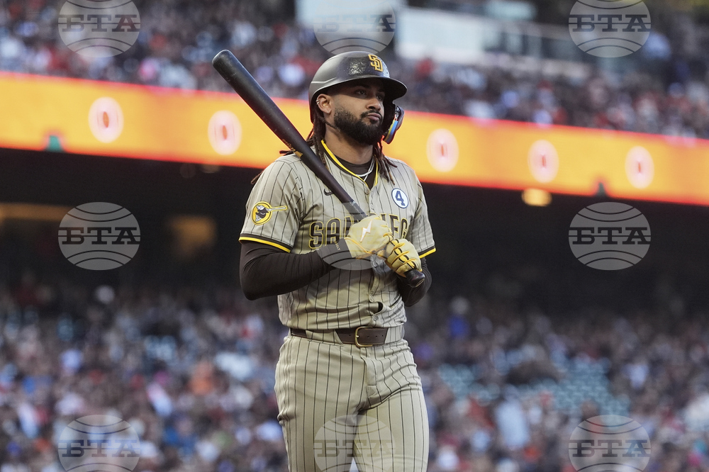 Padres Giants Baseball