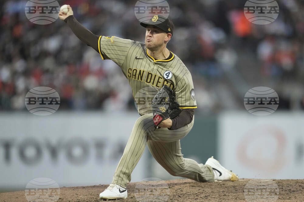 Padres Giants Baseball