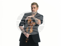 Дейвид Гарет ще свири на Античния театър в Пловдив – на 3 юни 2025 г., визия – Fest Team/ Ben Wolf_Universal Music