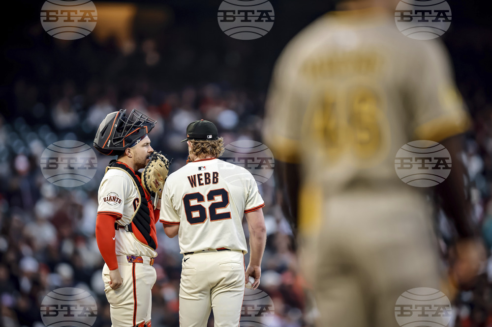 Giants Padres Baseball