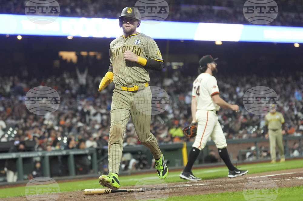 Padres Giants Baseball