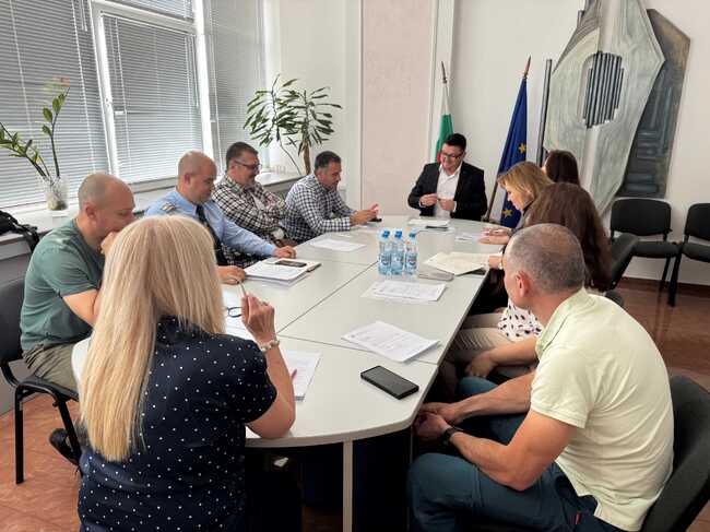 Областната епизоотична комисия определи 10-километрова надзорна зона в Старозагорско