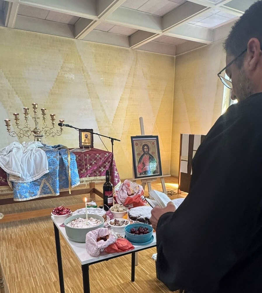 Божествена света литургия и обща панихида бяха отслужени от протойерей Васил Бечевски в германския град Майнц