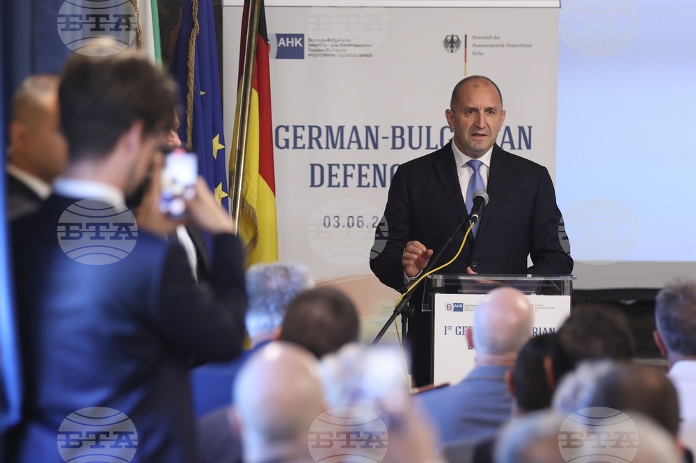 Германия е нашият най-важен и стратегически съюзник и партньор в НАТО и ЕС, заяви президентът Румен Радев
