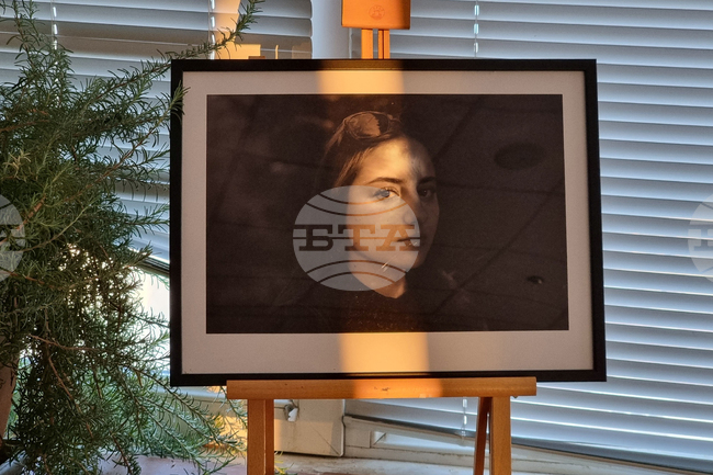 Варна - изложба „Без напрежение 2“ - Школа „Дедал“