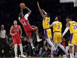 Pelicans Lakers Basketball