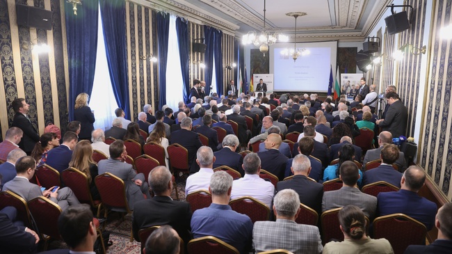 Bulgaria and Germany Deepen Defence Cooperation at Sofia Forum