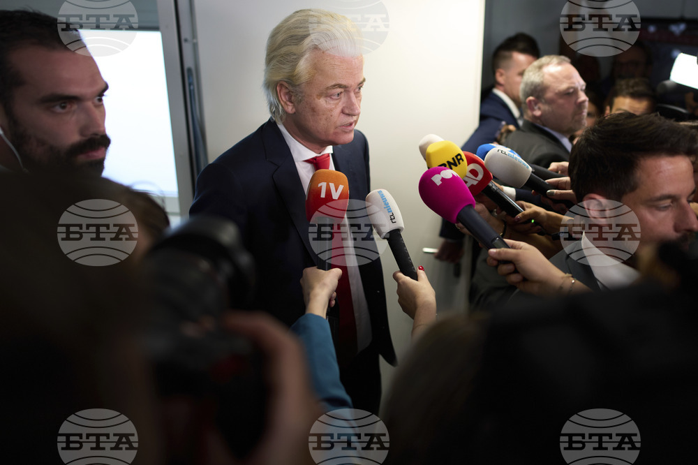 Нидерландският крайнодесен лидер Вилдерс напусна коалицията; правителството се разпада
