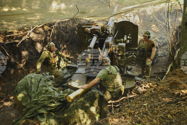 Украинската Върховна рада прие закон лица над 60 години също да могат да бъдат назначавани на кадрова военна служба