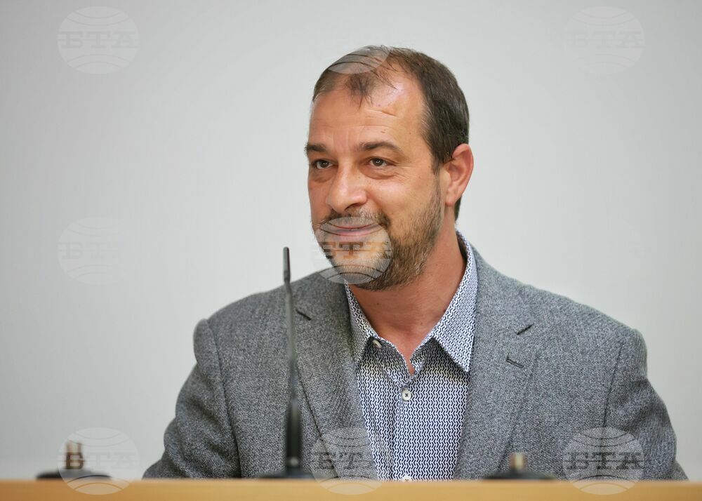 За да бъдем успешни, се нуждаем от лидери и добро управление, каза Явор Жеков от Българската стопанска камара