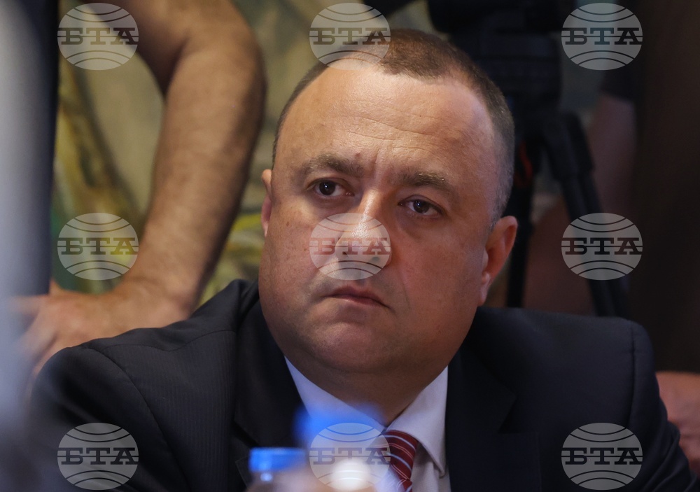 Над 1000 сгради се очаква да бъдат санирани по Националния план за възстановяване и и устойчивост, посочва министър Иван Иванов