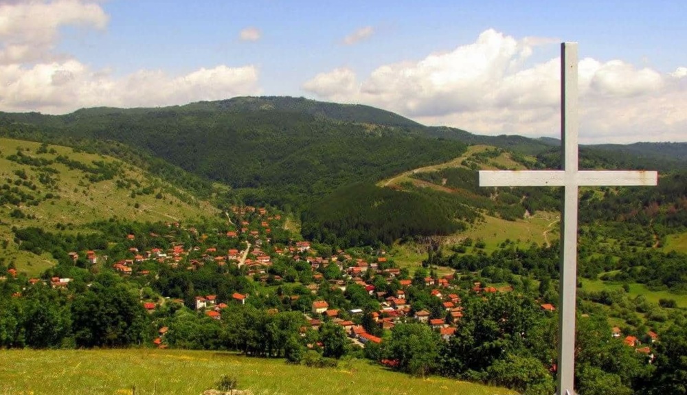 Живущи в пернишкото село Боснек не са съгласни с разширяването на кариера за добив на каменна фракция