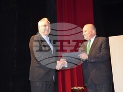 В навечерието на 150-та годишнина от обесването на Апостола на свободата Община Видин, Профилираната природо-математическа гимназия „Екзарх Антим I” и Видинският комитет „Васил Левски“ почетоха паметта на националния ни герой