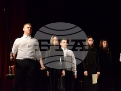 В навечерието на 150-та годишнина от обесването на Апостола на свободата Община Видин, Профилираната природо-математическа гимназия „Екзарх Антим I” и Видинският комитет „Васил Левски“ почетоха паметта на националния ни герой