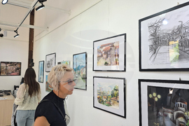 Сливен - Националната художествена гимназия „Димитър Добрович“ - благотворителна изложба